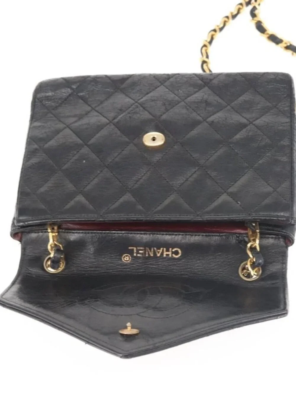 CHANEL Matelasse Chain Shoulder Bag Leather Black Gold CC Auth 145073